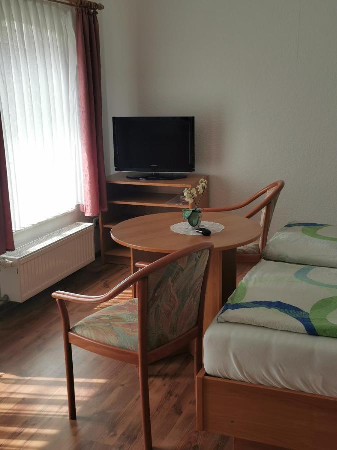Pension Zum Park Goldberg Екстериор снимка