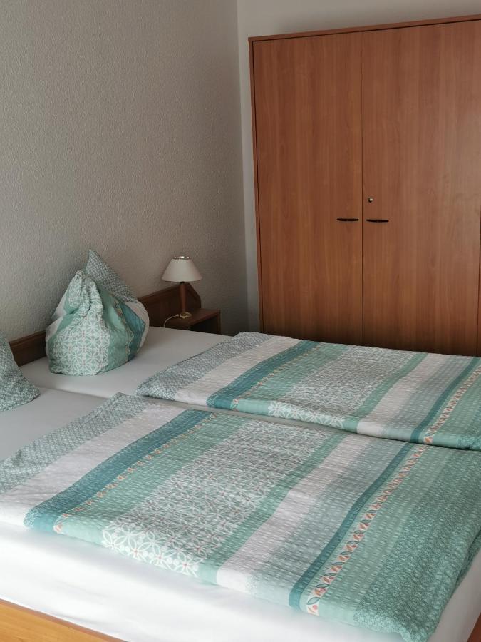 Pension Zum Park Goldberg Екстериор снимка